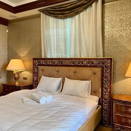 Hotel Luxury Housing On Khreshchatyk 3*